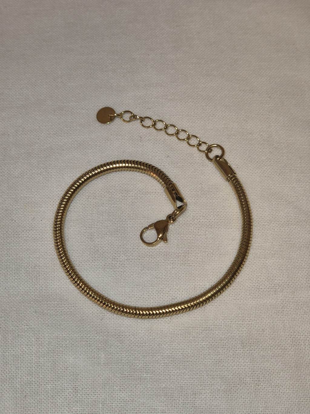 Round bracelet